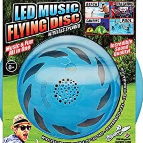 Shawshank LEDZ Games New Led Music Flying Disc Wireless Speaker